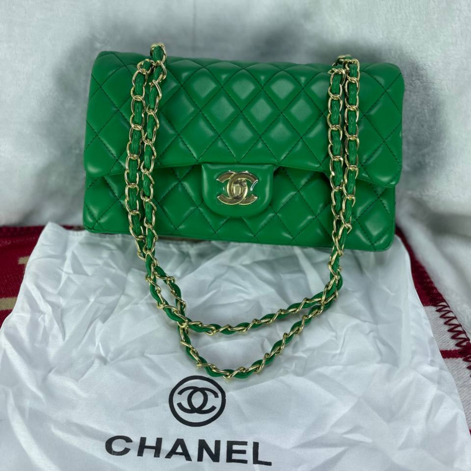 CHANEL CLASSIC FLAP BAG