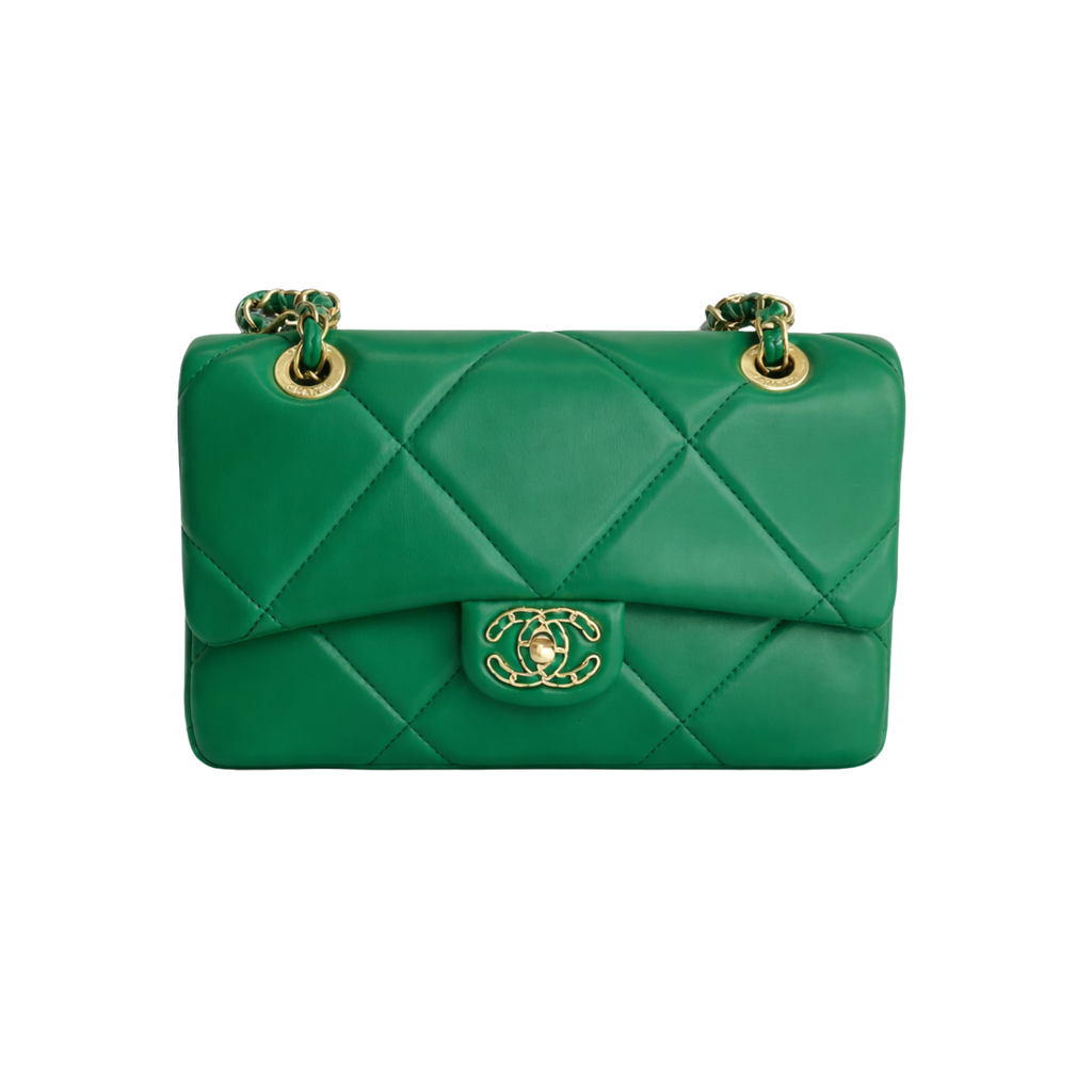 CHANEL 19 FLAP BAG – CUIR MATELASSÉ