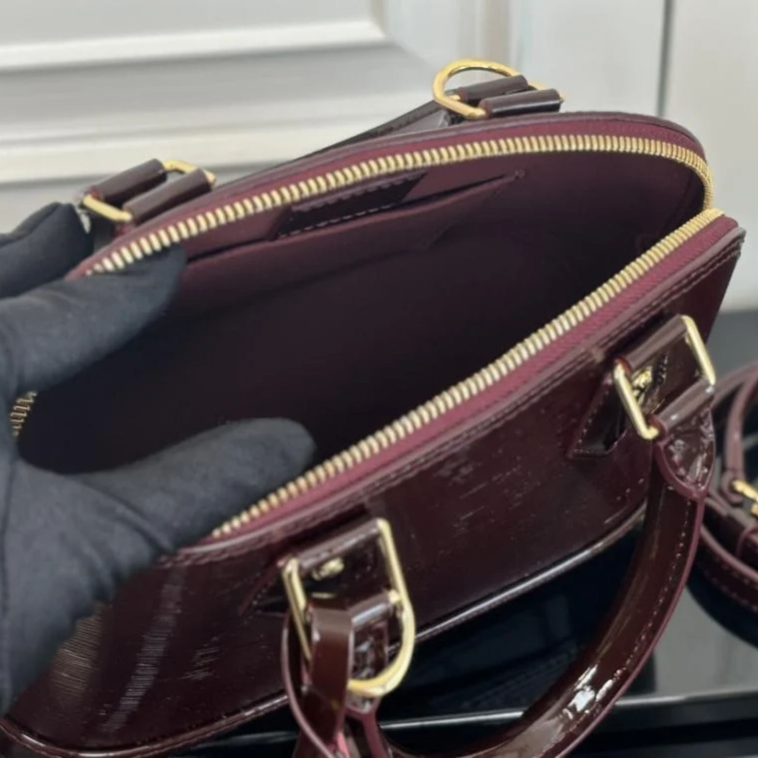 LOUIS VUITTON ALMA