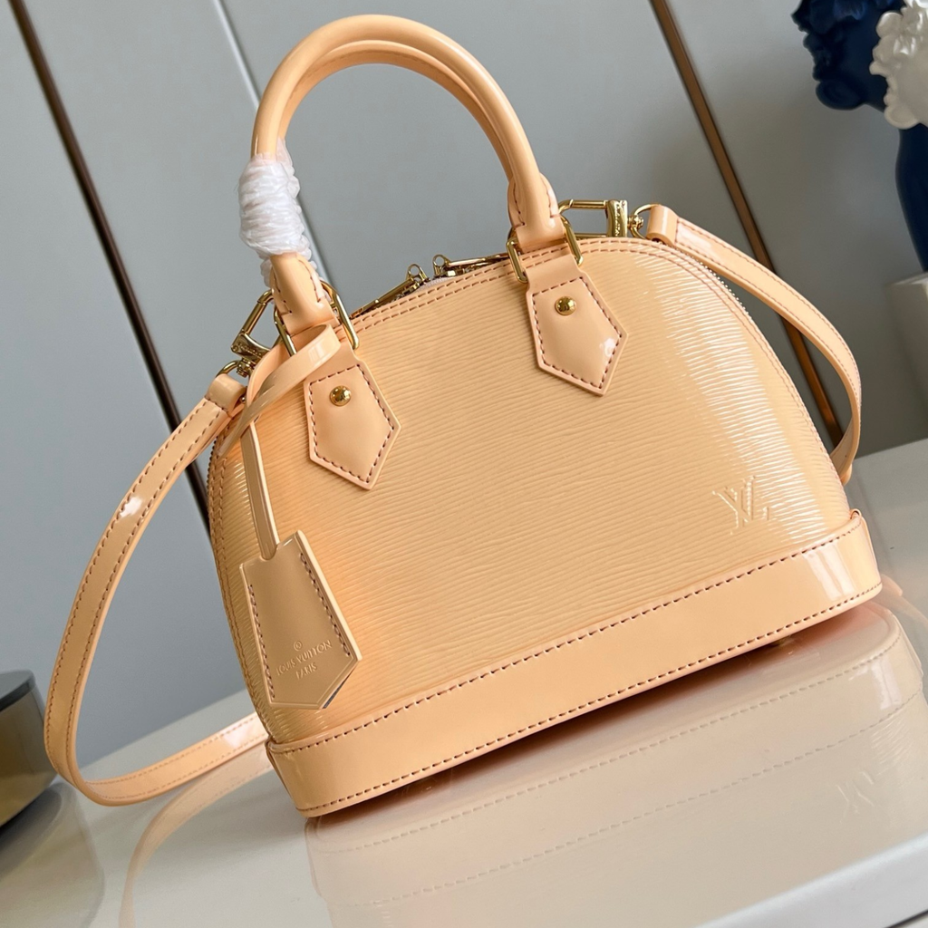 LOUIS VUITTON ALMA