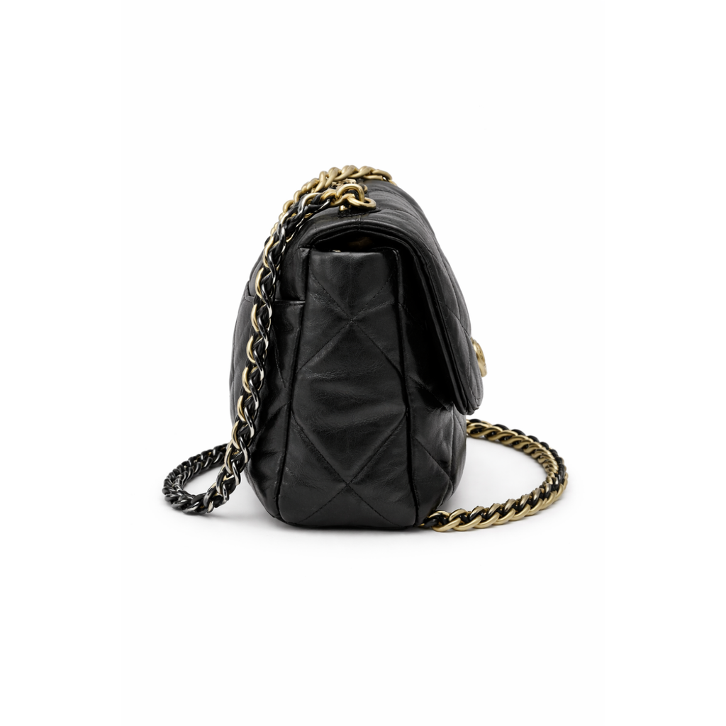 CHANEL 19 FLAP BAG
