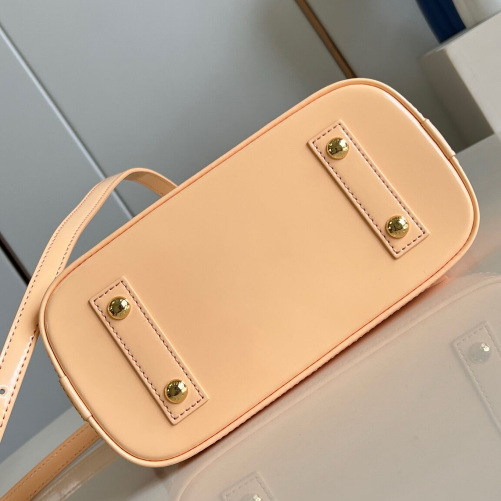 LOUIS VUITTON ALMA