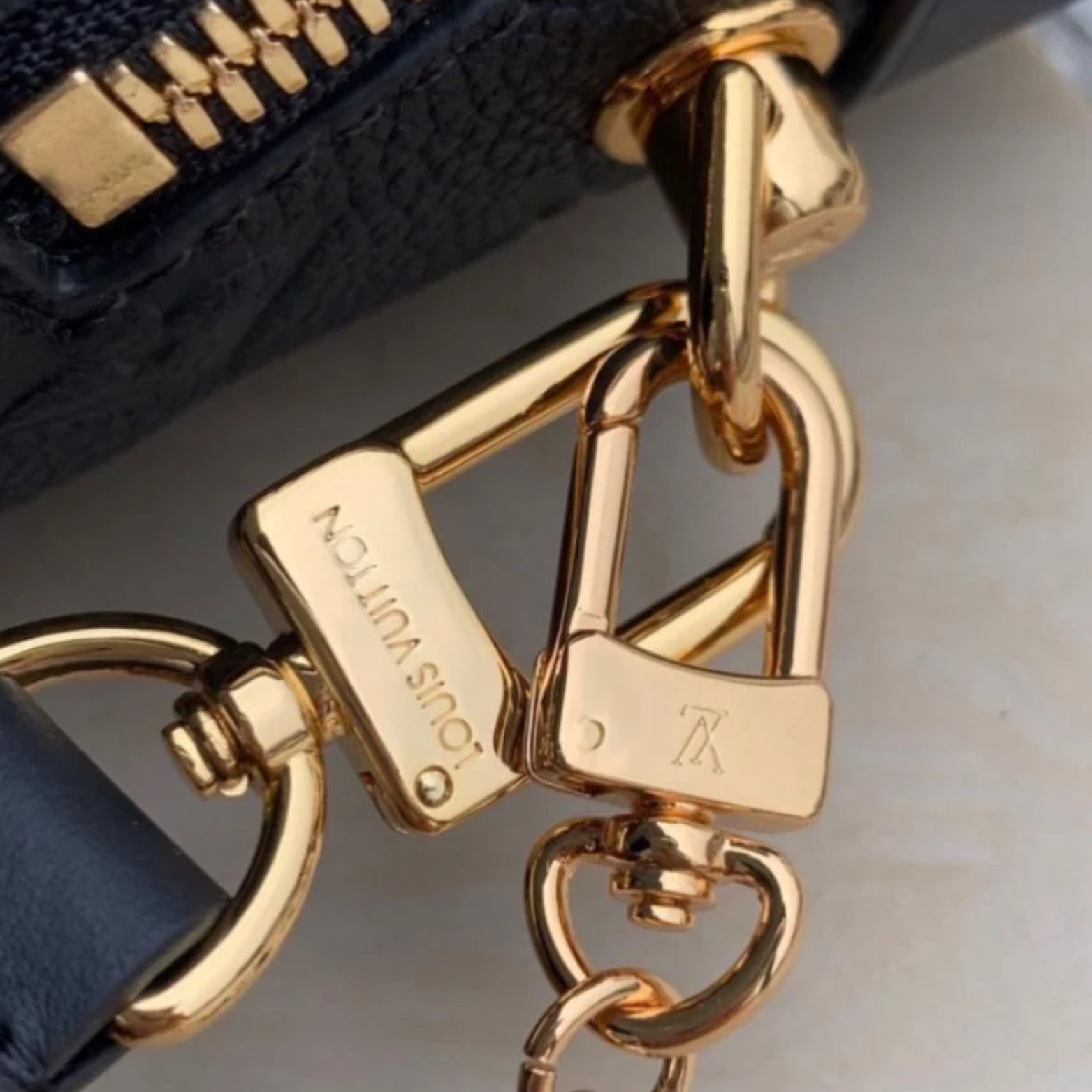 LOUIS VUITTON TOILE MONOGRAM