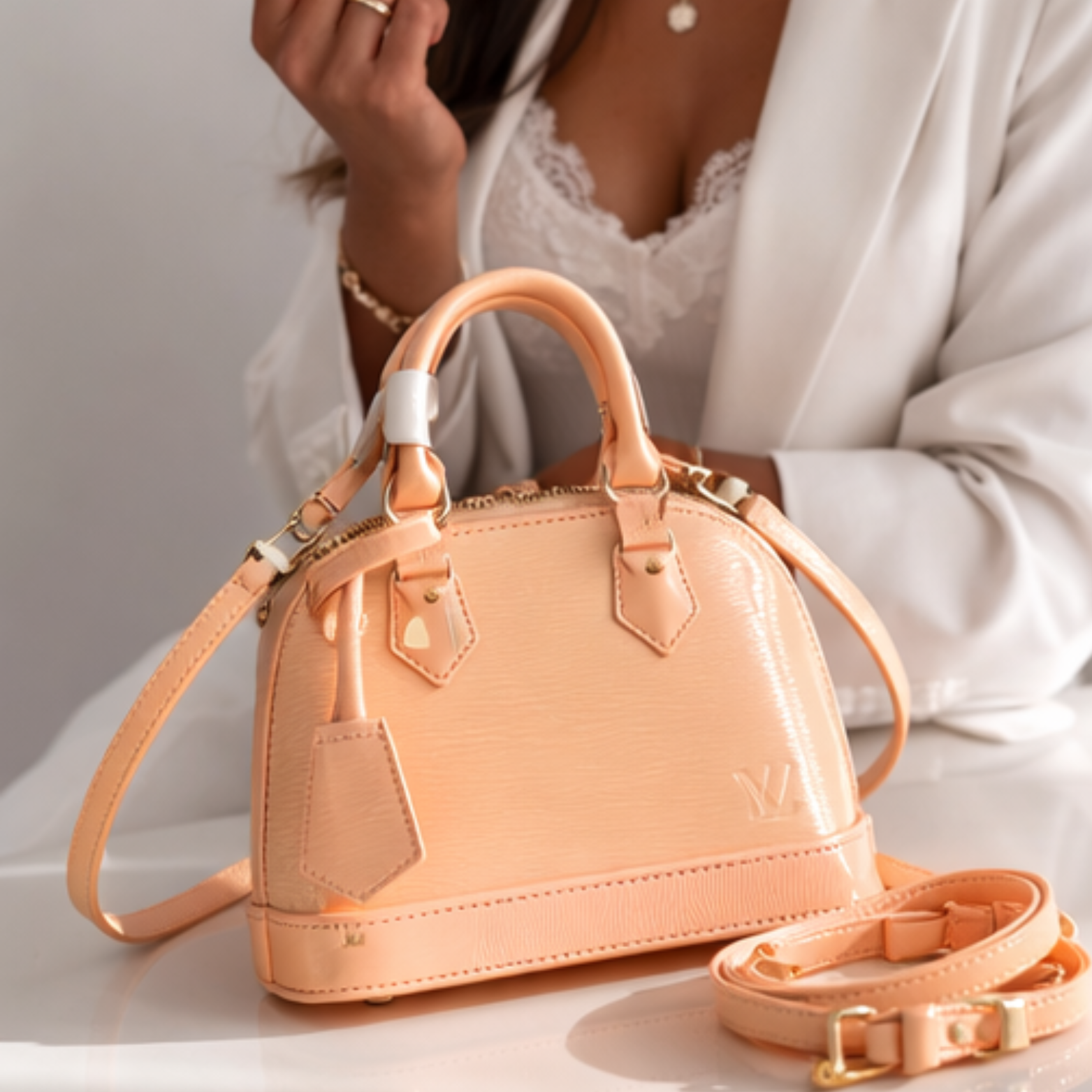 LOUIS VUITTON ALMA