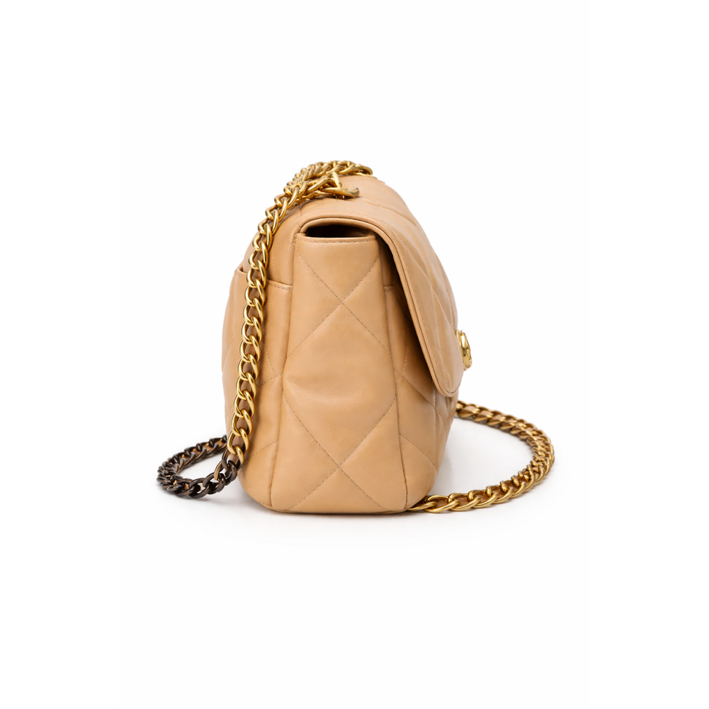 CHANEL 19 FLAP BAG