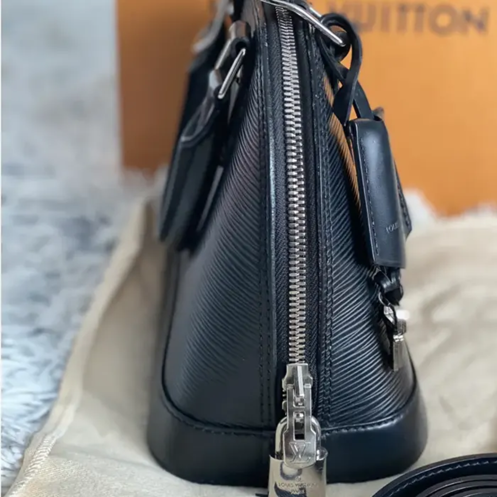 LOUIS VUITTON ALMA BB