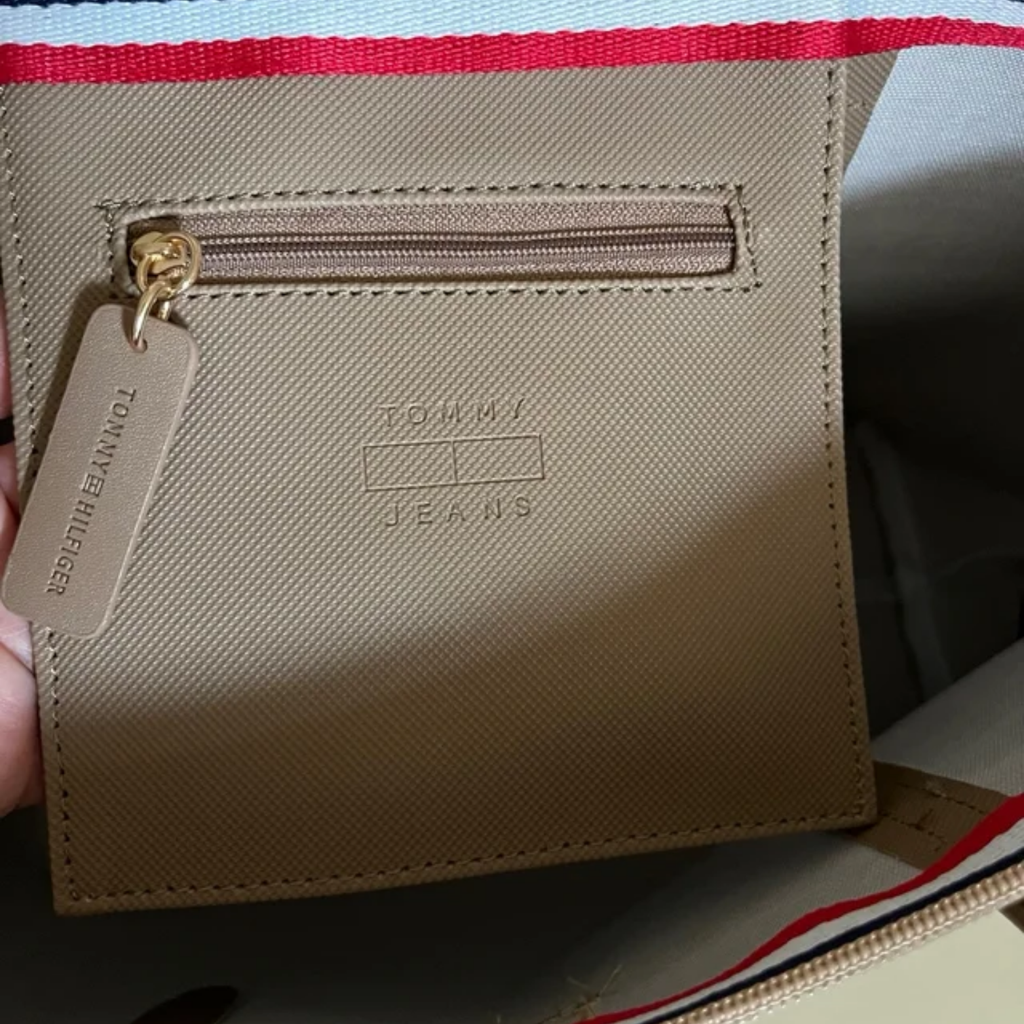 TOMMY HILFIGER TOTE