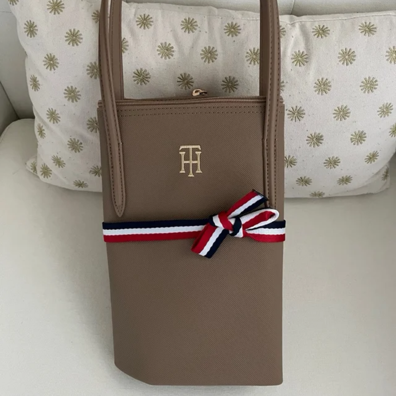 TOMMY HILFIGER TOTE