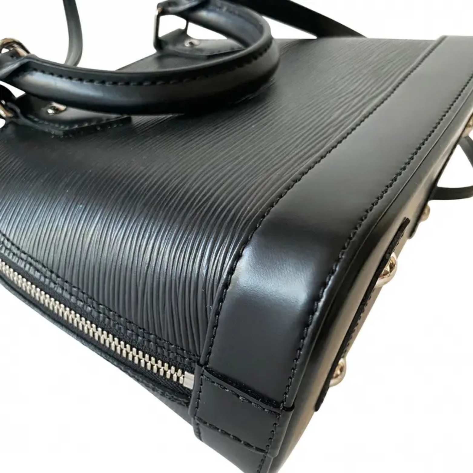 LOUIS VUITTON ALMA BB