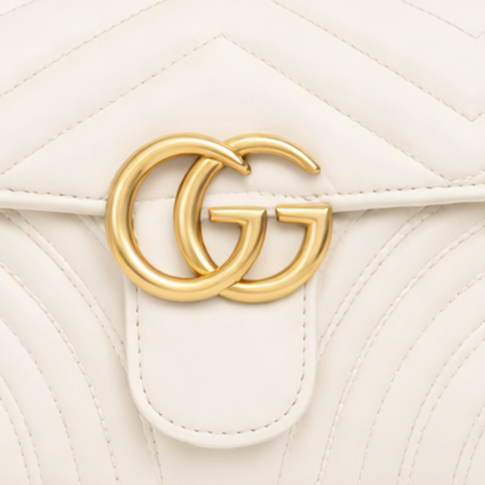 GUCCI MARMONT SHOULDER BAG