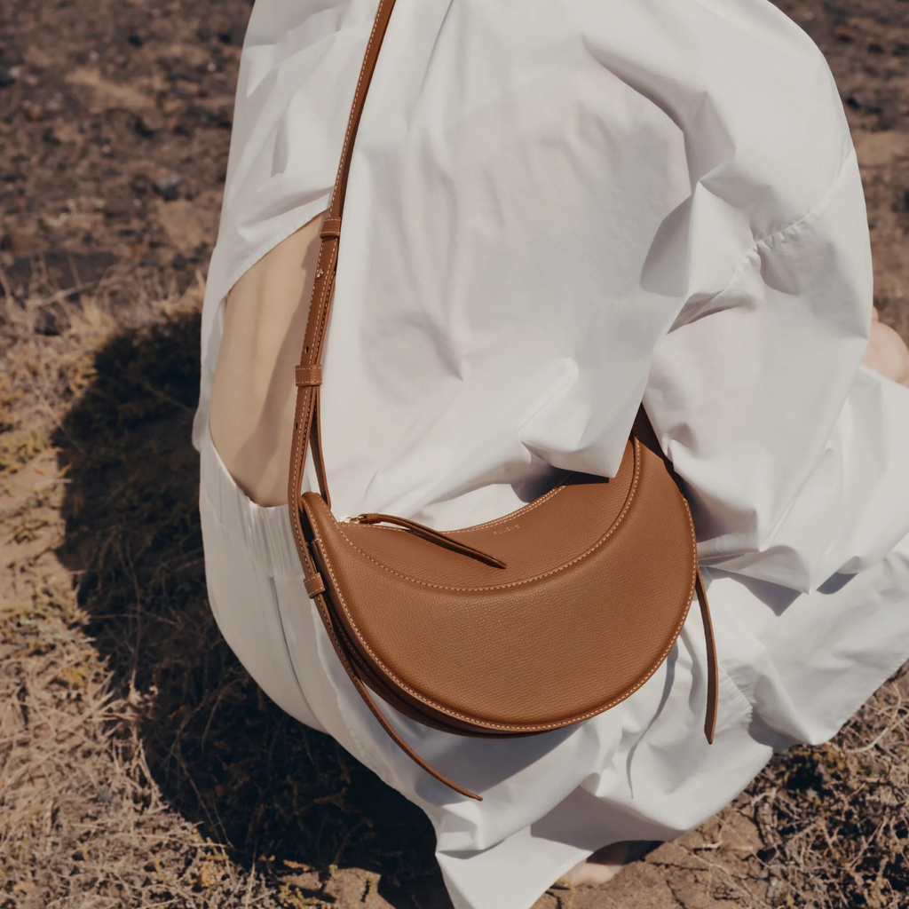 POLÈNE HALF MOON BAG