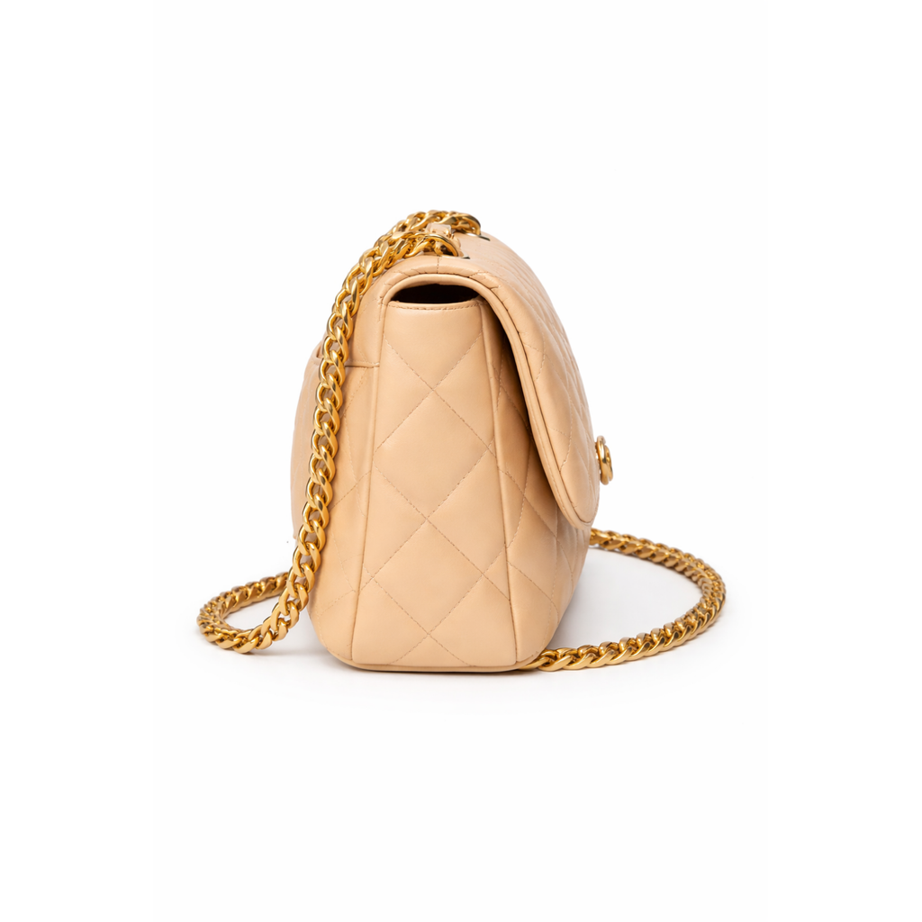 CHANEL CLASSIC FLAP BAG