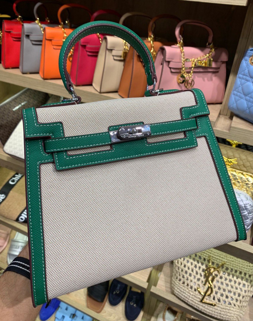 HERMÈS Gold Swift and Ecru Toile Quadrille Kelly 25 Sellier Palladium Hardware, 2024