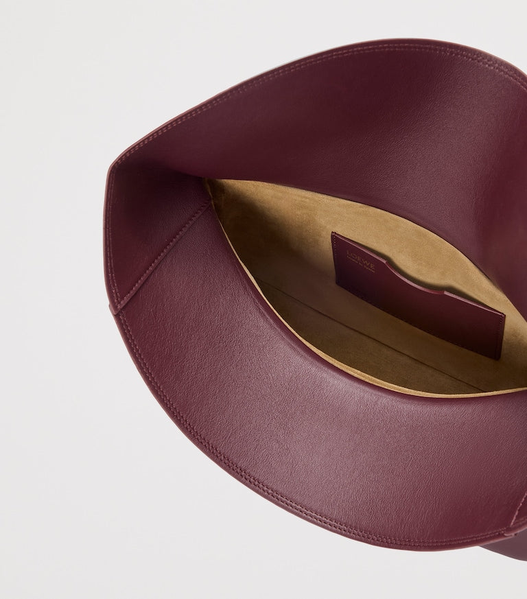 LOEWE Sac porté épaule Ola en cuir, modèle moyen