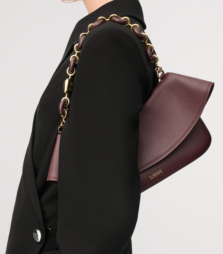 LOEWE Sac porté épaule Ola en cuir, modèle moyen