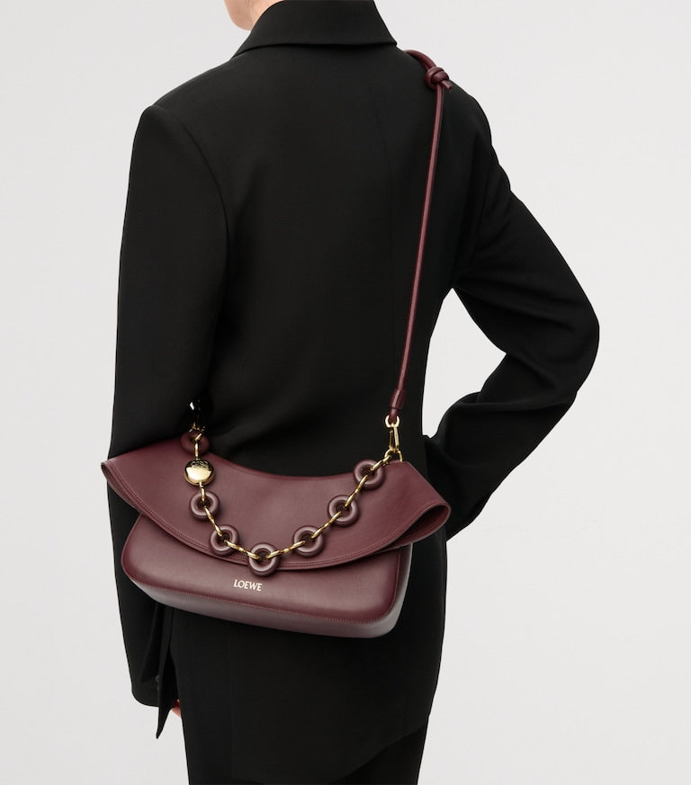 LOEWE Sac porté épaule Ola en cuir, modèle moyen